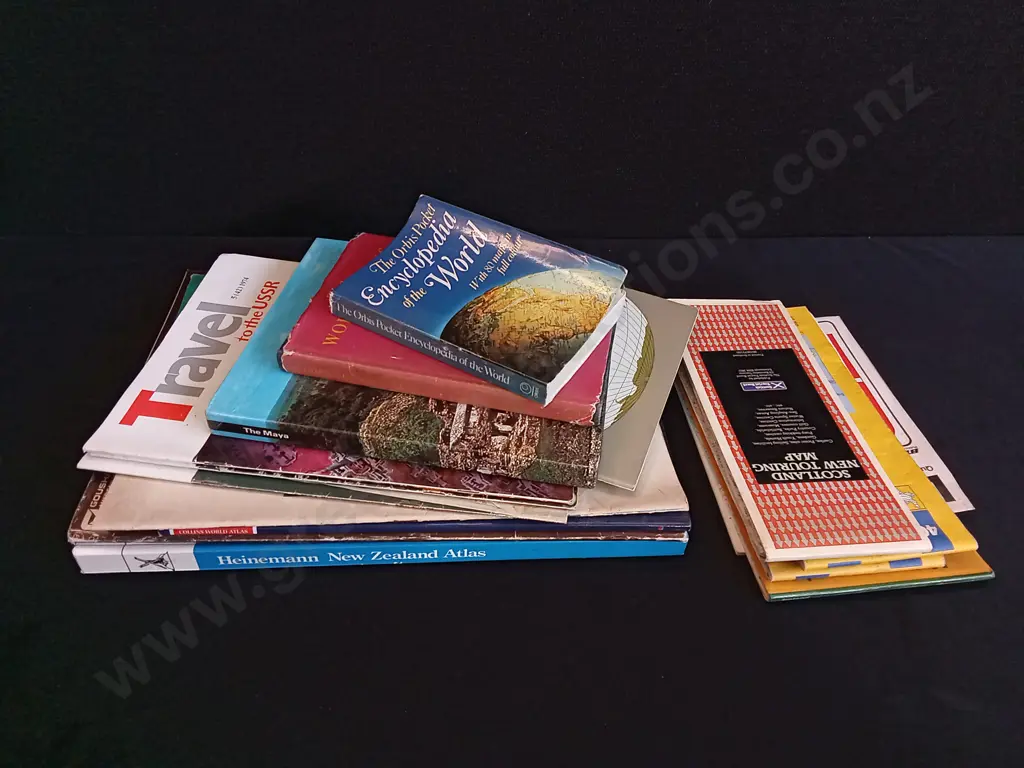 COLLECTION OF TRAVEL BOOKS Image 1++