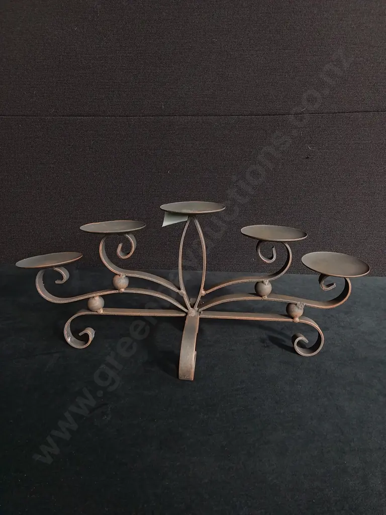 BRAND NEW METAL CANDLE HOLDER Image 1++