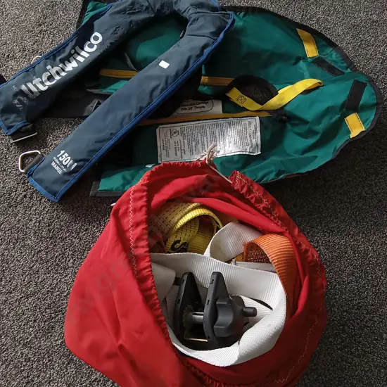 MIX OF BOATING ITEMS