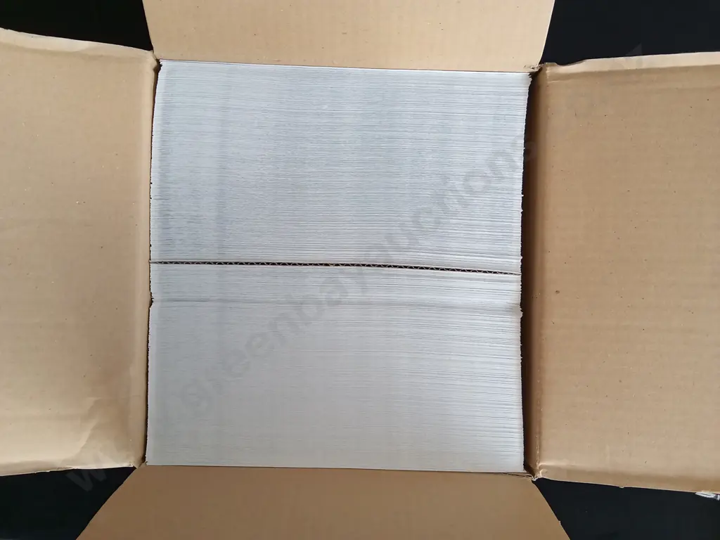 BRAND NEW BOX OF ENVELOPES Image 1++