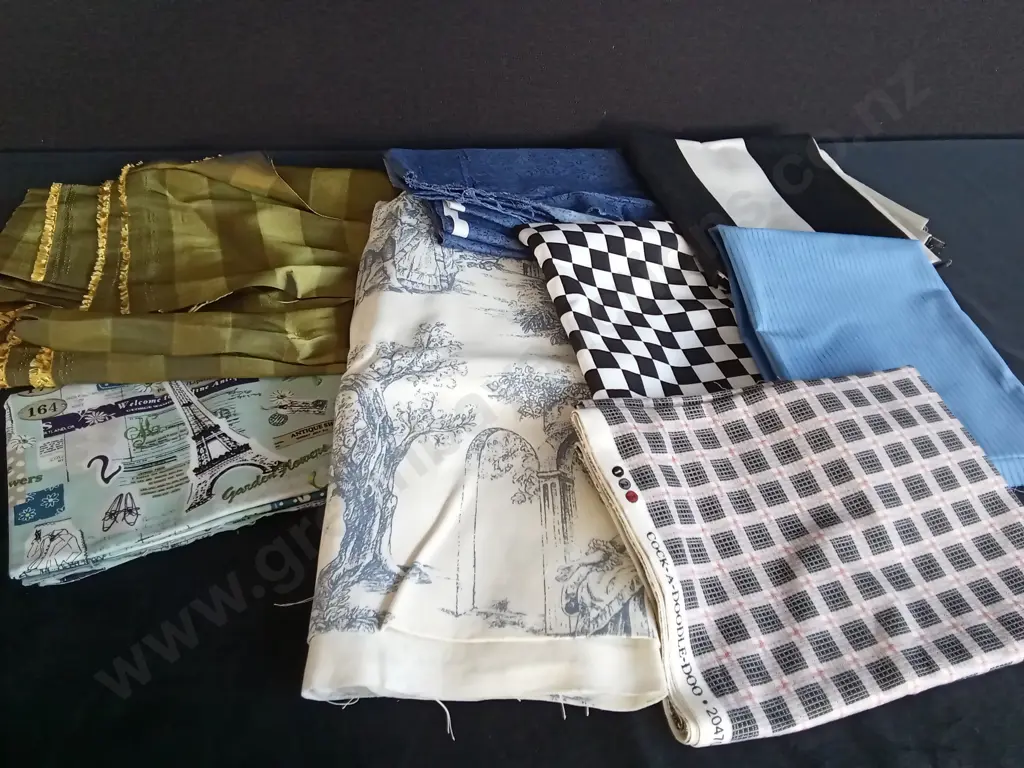 ASSORTED FABRIC Image 1++