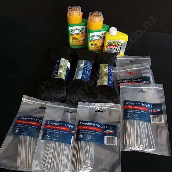 12 PIECES BRAND NEW GARDEN ITEMS