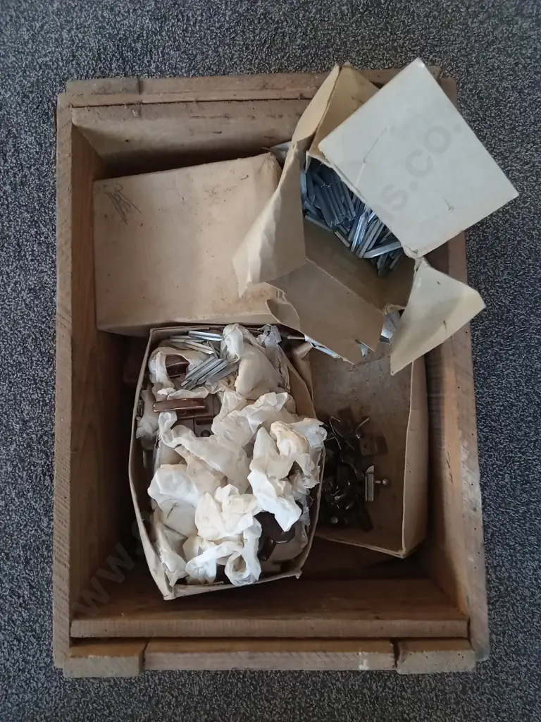 WOODEN CRATE OF ASSORTED HARDWARE Image 1++