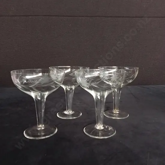4 VINTAGE HOLLOW STEM CHAMPAGNE GLASSES