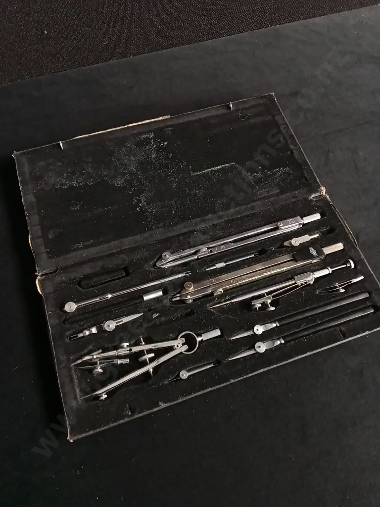 VINTAGE SET OF DRAWING TOOLS Image 1++