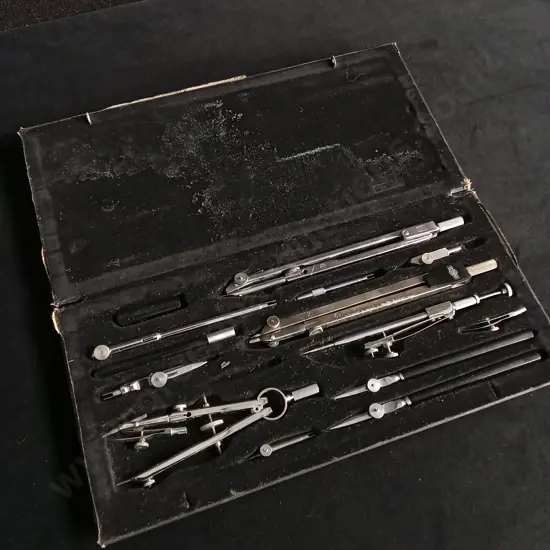 VINTAGE SET OF DRAWING TOOLS