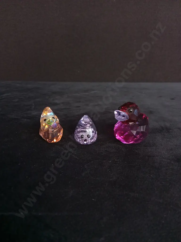 3 COLOURED ANIMAL SWAROVSKI CRYSTALS Image 1++