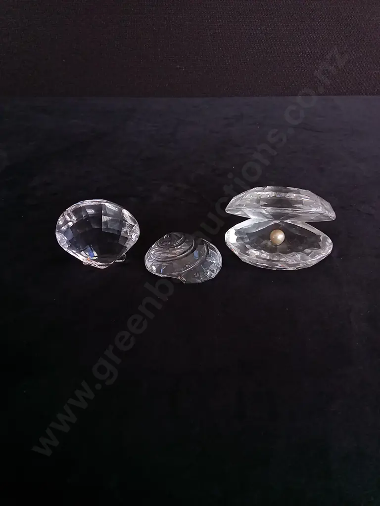 3 SWAROVSKI SHELL CRYSTALS Image 1++