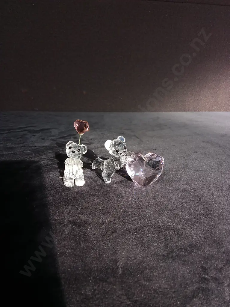 2 BEAR SWAROVSKI CRYSTALS Image 1++