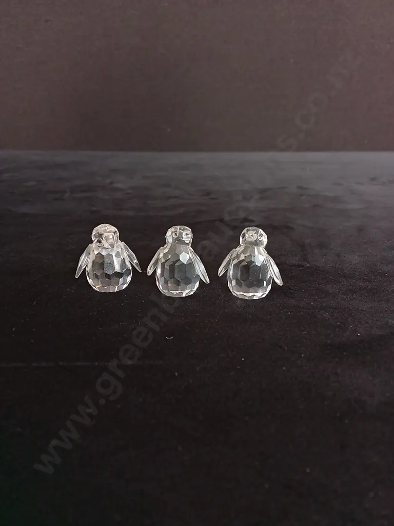 3 MINI PENGUIN SWAROVSKI CRYSTALS Image 1++