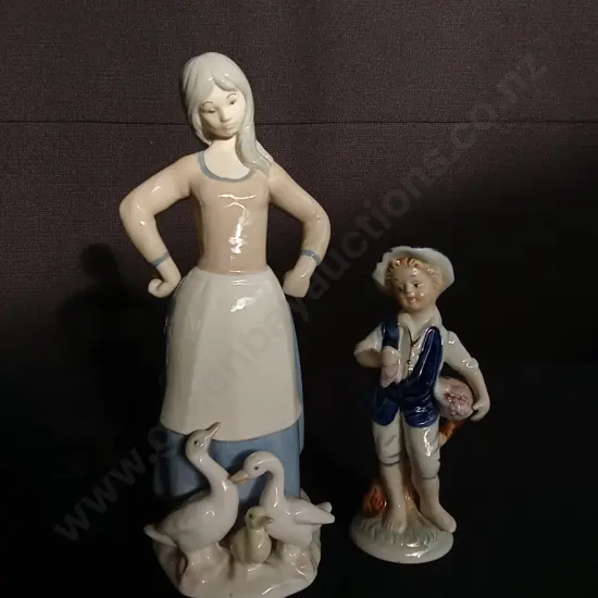 2 VINTAGE PORCELAIN FIGURES