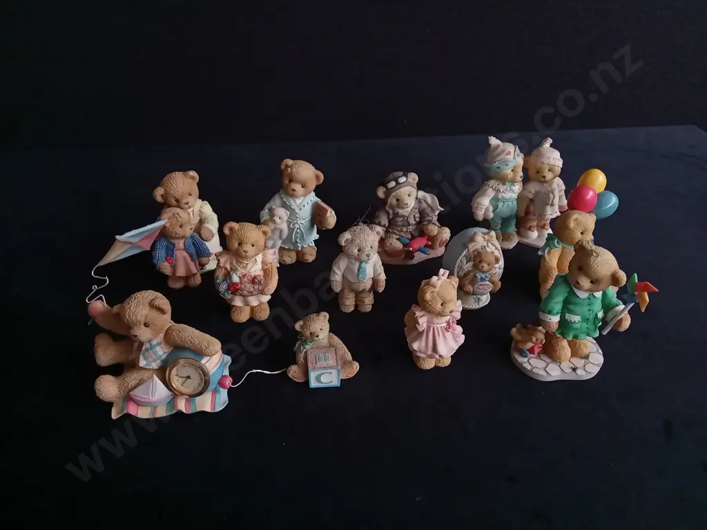 12 PIECES VINTAGE CHERISHED TEDDIES COLLECTABLE FIGURINES Image 1++