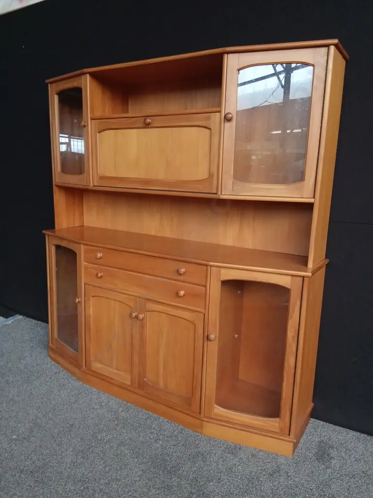 DANSKE MOBLER RIMU HUTCH DRESSER - GLASS DOORS BOTH SIDES TOP AND BOTTOM, Image 1++
