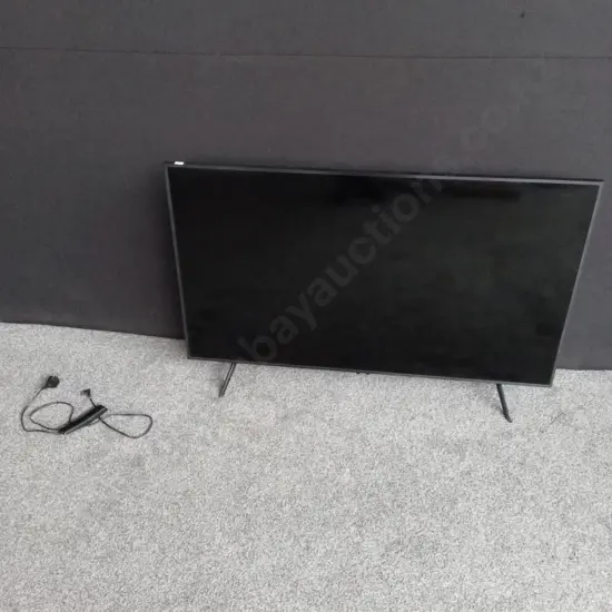 SAMSUNG MODEL QA55Q60RAS 55 INCH QLED SMART TELEVISION WITH REMOTE AND STAND WORKING