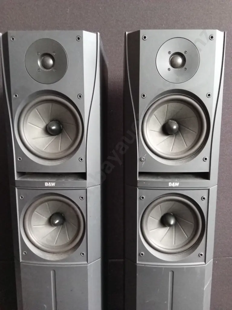 PAIR OF B&W DM 308 MODEL FLOOR SPEAKERS, 106CM TALL Image 1++