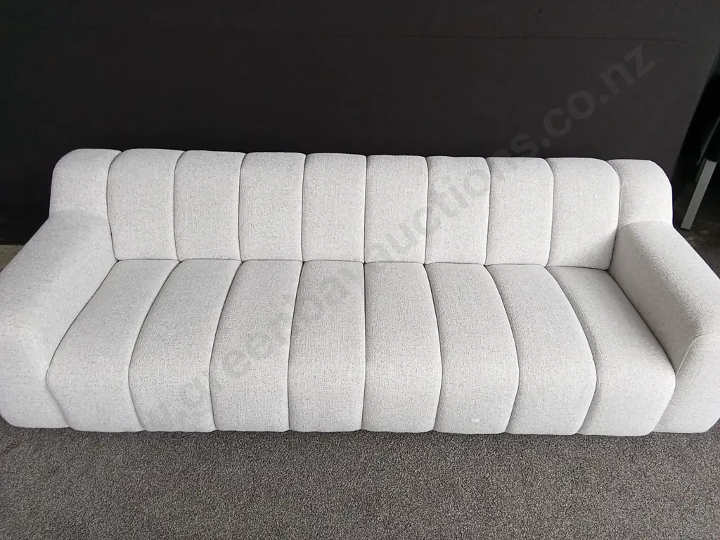 BRAND NEW EX-SHOWHOME LIGHT GREY FABRIC 3 SEATER SOFA  2.35M WIDE X 0.9M DEEP Image 1++