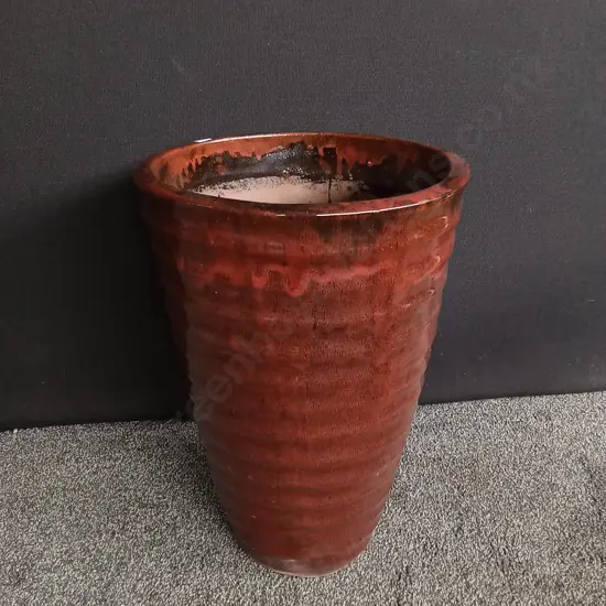 TALL BEEHIVE PLANTER H 57CM