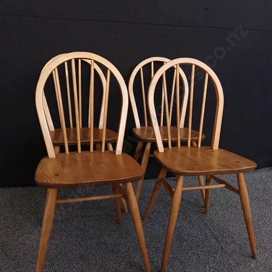 4 WOODEN CHAIRS