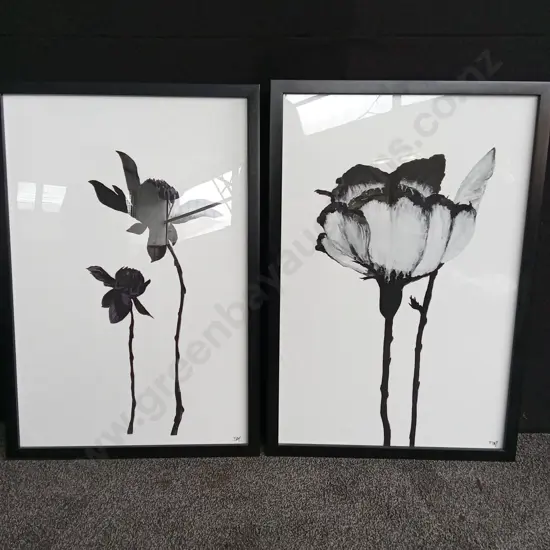 FRAMED FLORAL PRINT BY DANELLE MESSAIKE
