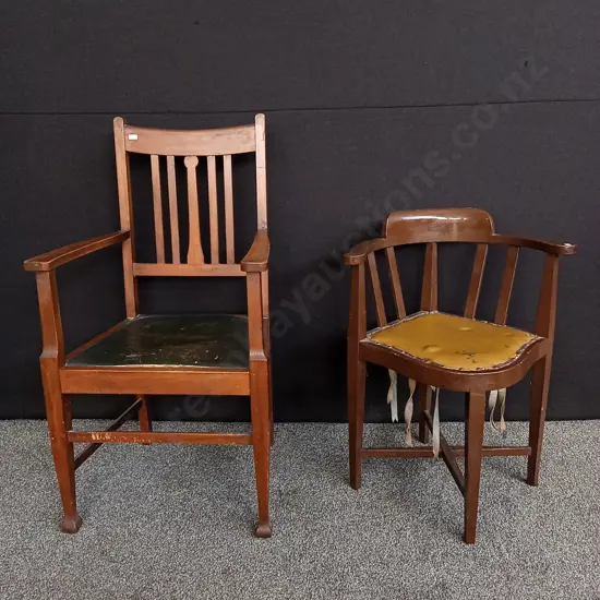 2 ANTIQUE STAINED WOODEN CHAIRS