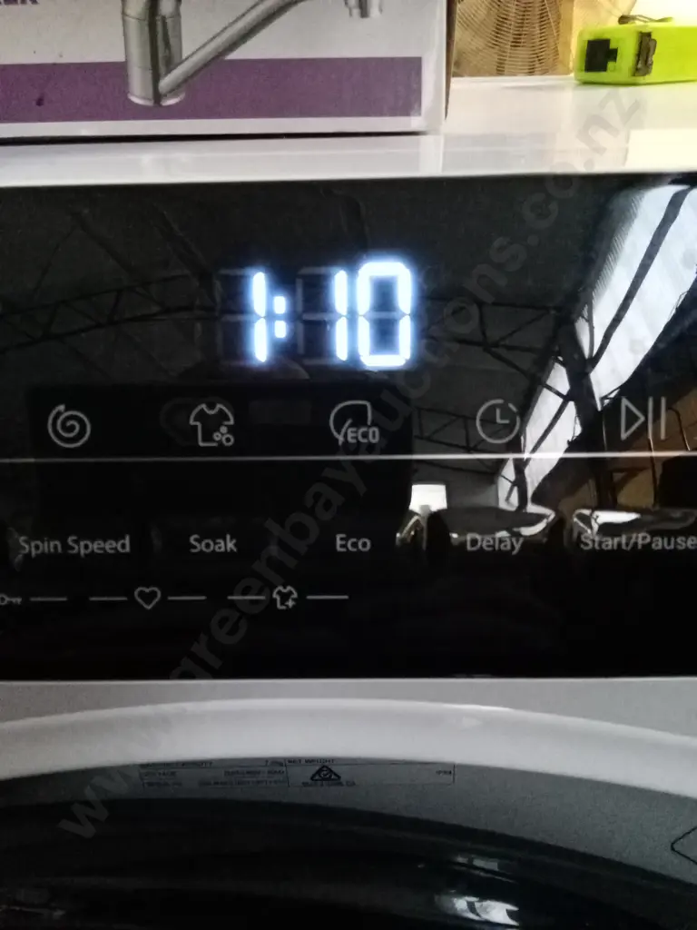 HAIER INVERTER 7.5KG FRONT LOADER WASHING MACHINE MODEL HWF75AW3 POWERS ON AND WORKING Image 1++