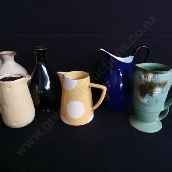 6 PIECES MIX OF JUGS AND VASES