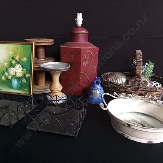 MIX OF DECOR