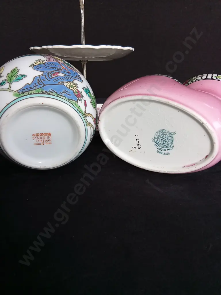 3 CERAMIC DISHES Image 1++