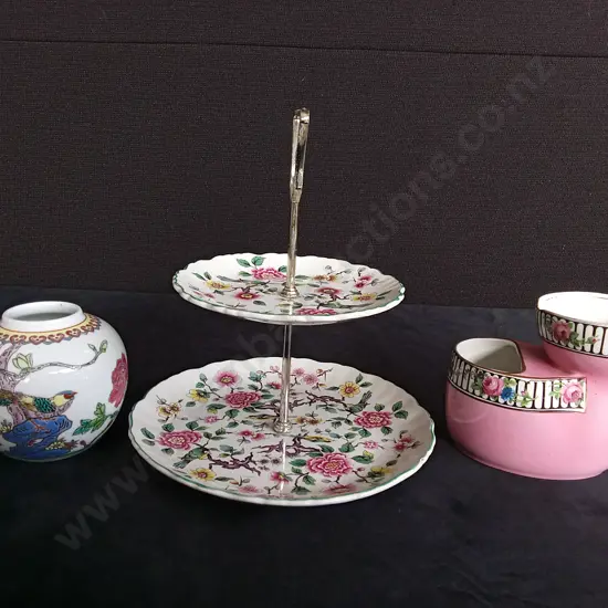 3 CERAMIC DISHES
