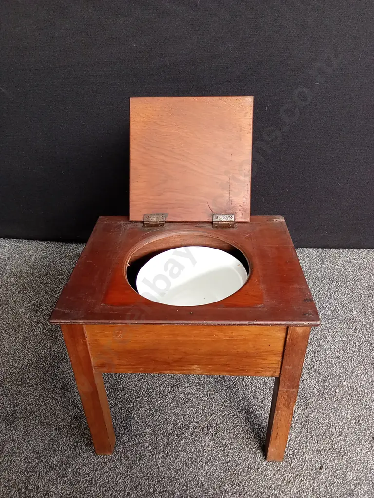 VICTORIAN BEDROOM COMMODE CHAIR Image 1++