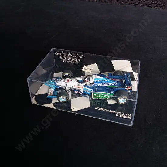1:43 SCALE MINICHAMPS DIE CAST BENETTON RENAULT B 196 FORMULA 1 MODEL