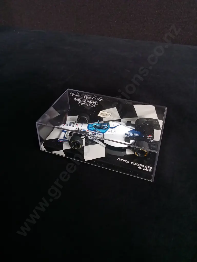 1:43 SCALE MINICHAMPS DIE CAST TYRRELL YAMAHA 024 FORMULA 1 MODEL Image 1++