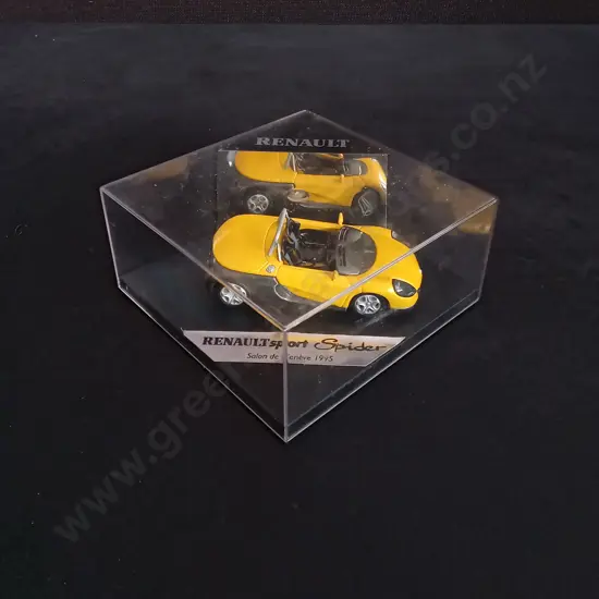 1:43 SCALE RENAULT DIE CAST SPORT SPIDER GENEVE SHOW CAR 1995 MODEL