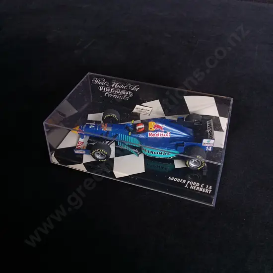 1:43 SCALE MINICHAMPS DIE CAST SAUBER FORD C15 FORMULA 1 MODEL
