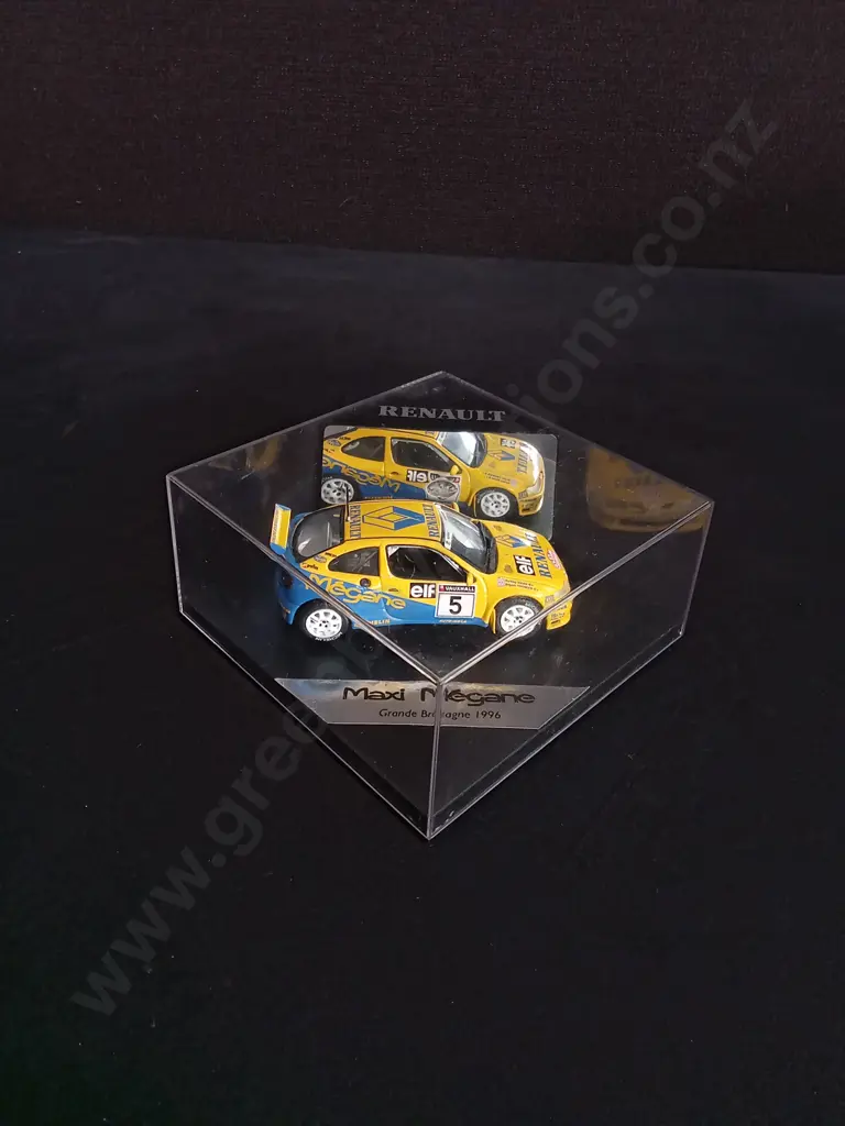 1:43 SCALE VITESSE DIE CAST RENAULT MAXI MEGANE MODEL Image 1++