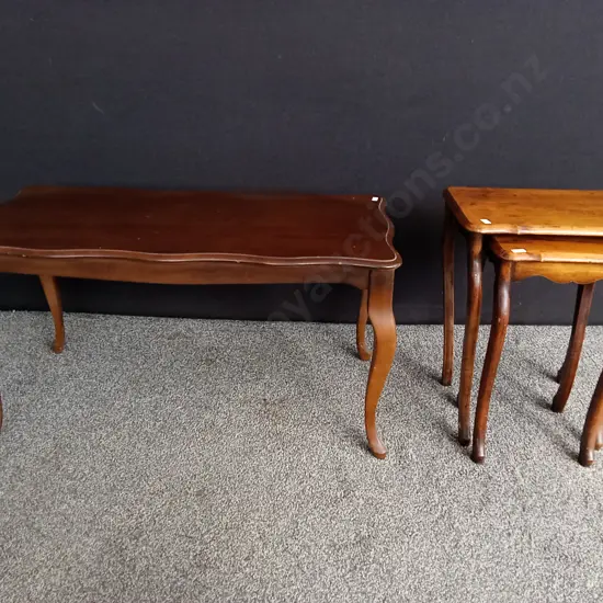 FRENCH STYLE COFFEE TABLE WITH CABRIOLE LEGS AND 2 NESTING TABLES ONE WITH A DAMAGED LEG AS PICTURED