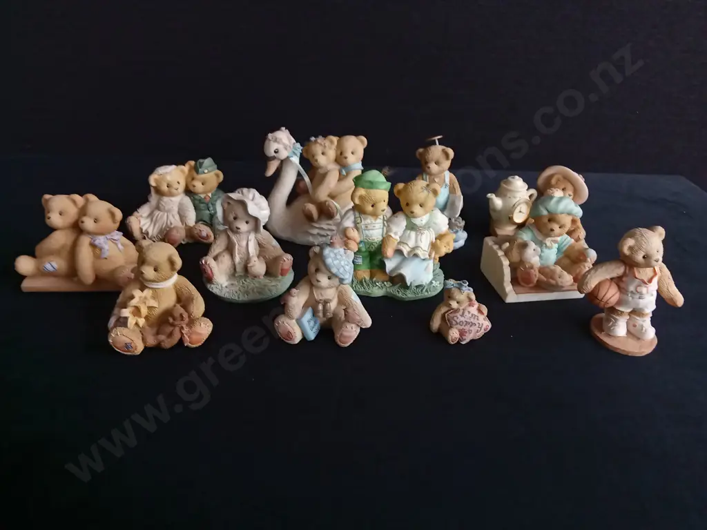 12 PIECES VINTAGE CHERISHED TEDDIES COLLECTABLE FIGURINES Image 1++
