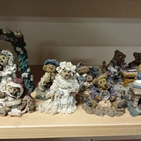 8 PIECES COLLECTION OF VINTAGE BOYDS BEARS & FRIENDS FIGURES
