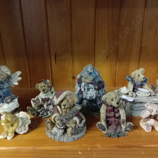 8 PIECES COLLECTION OF VINTAGE BOYDS BEARS & FRIENDS FIGURES