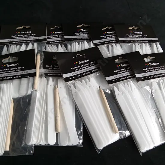 10 BRAND NEW BAGS OF TAKASHO PLASTIC PLANT LABELS 13CM