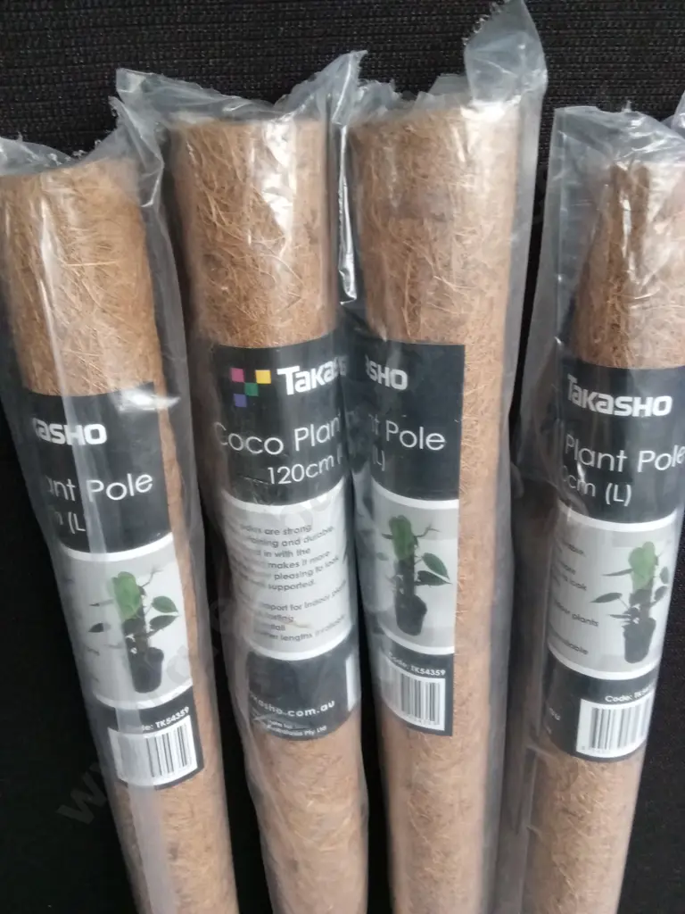 4 TAKASHO COCO PLANT POLES 120CM Image 1++