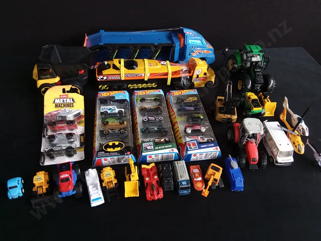 MIX OF TOY CARS, TRUCKS, HELICOPTERS, ETC. INCLUDING BRAND NEW HOT WHEELS Image 1++