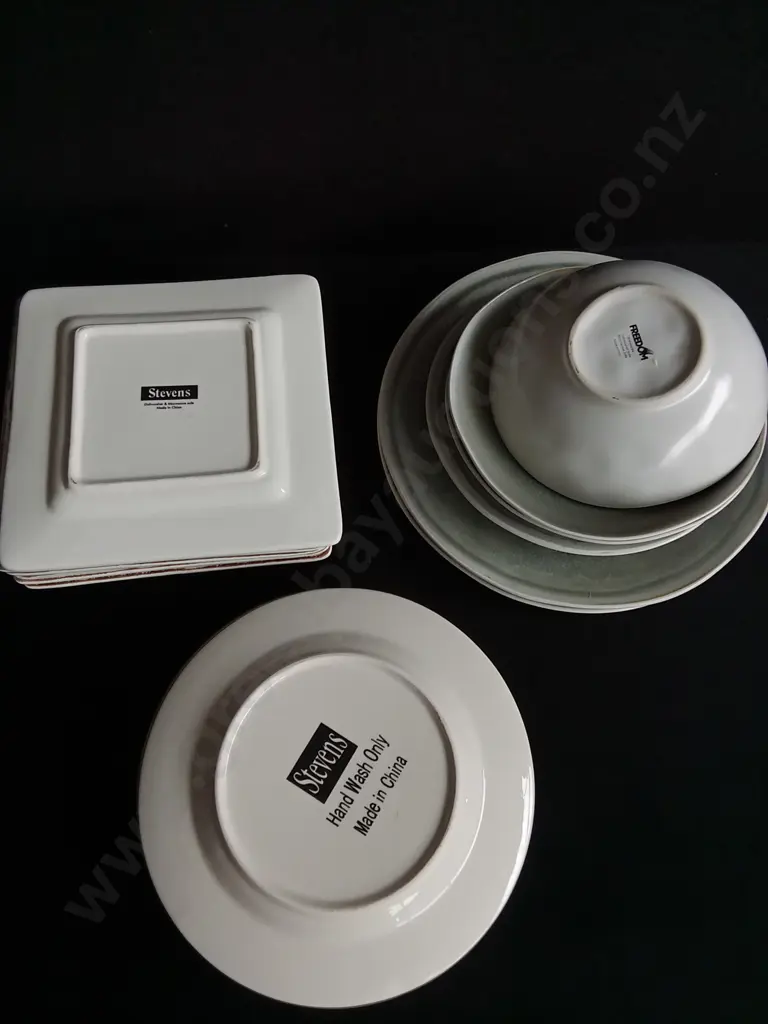 15 PIECES MIX OF PLATES SETS Image 1++
