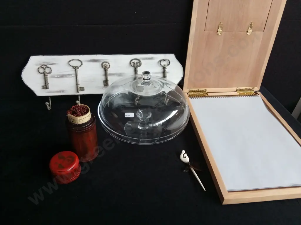 MISCELLANEOUS MIX OF HOMEWARE, INCLUDING GLASS DISPLAY DISH, WOODEN PHOTO ALBUM, ETC Image 1++