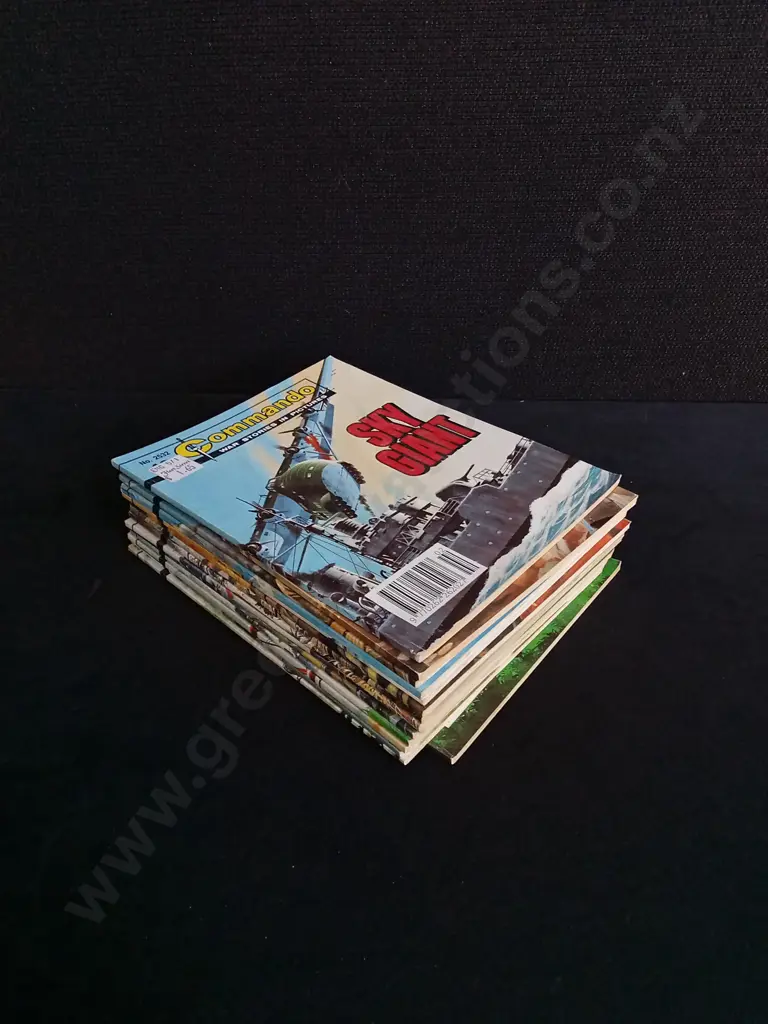 15 PIECES VINTAGE COMMANDO WAR COMICS NO 2532-2567 Image 1++