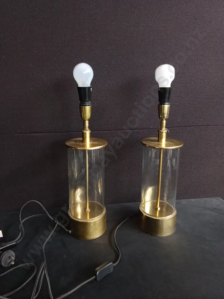 PAIR OF BRASS AND GLASS TABLE LAMPS, WORKING Image 1++