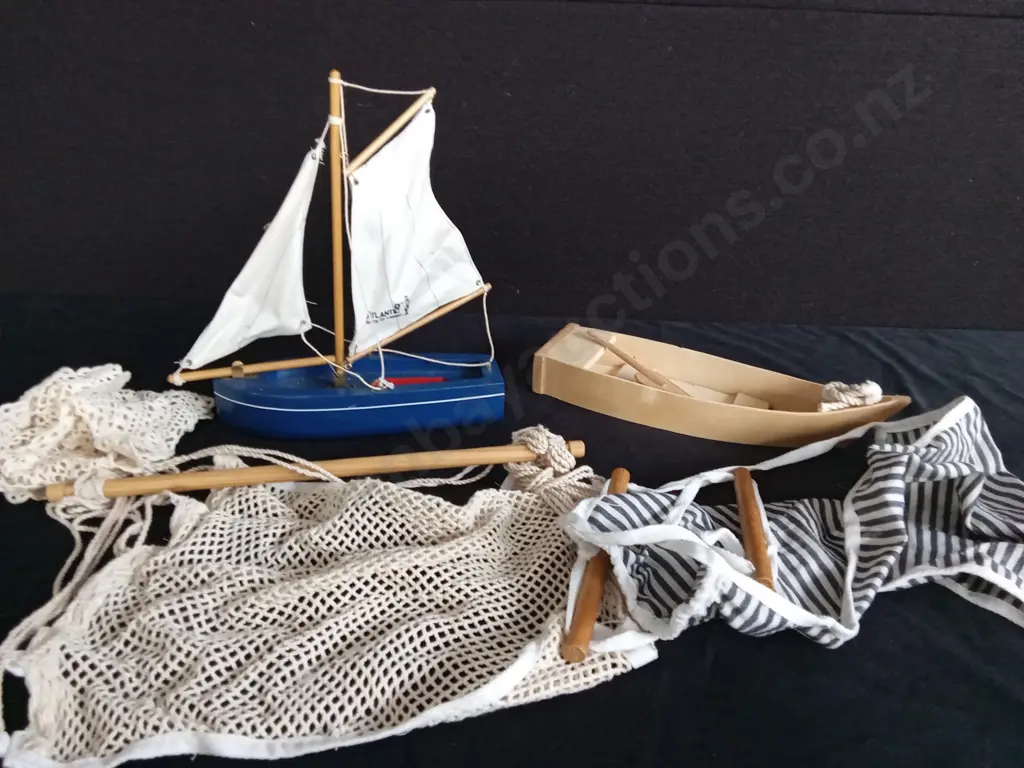 BOAT DECISIONS AND TEDDY HAMMOCKS Image 1++