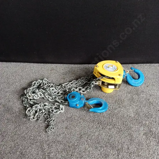 TITAN 5 TONNE MANUAL CHAIN BLOCK HOIST