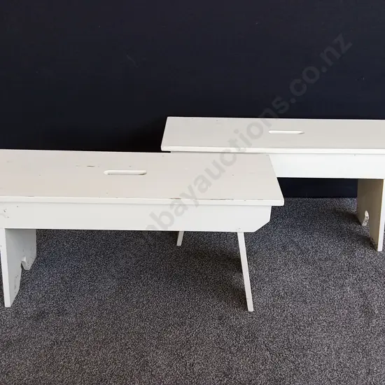 2 WOODEN BENCHES