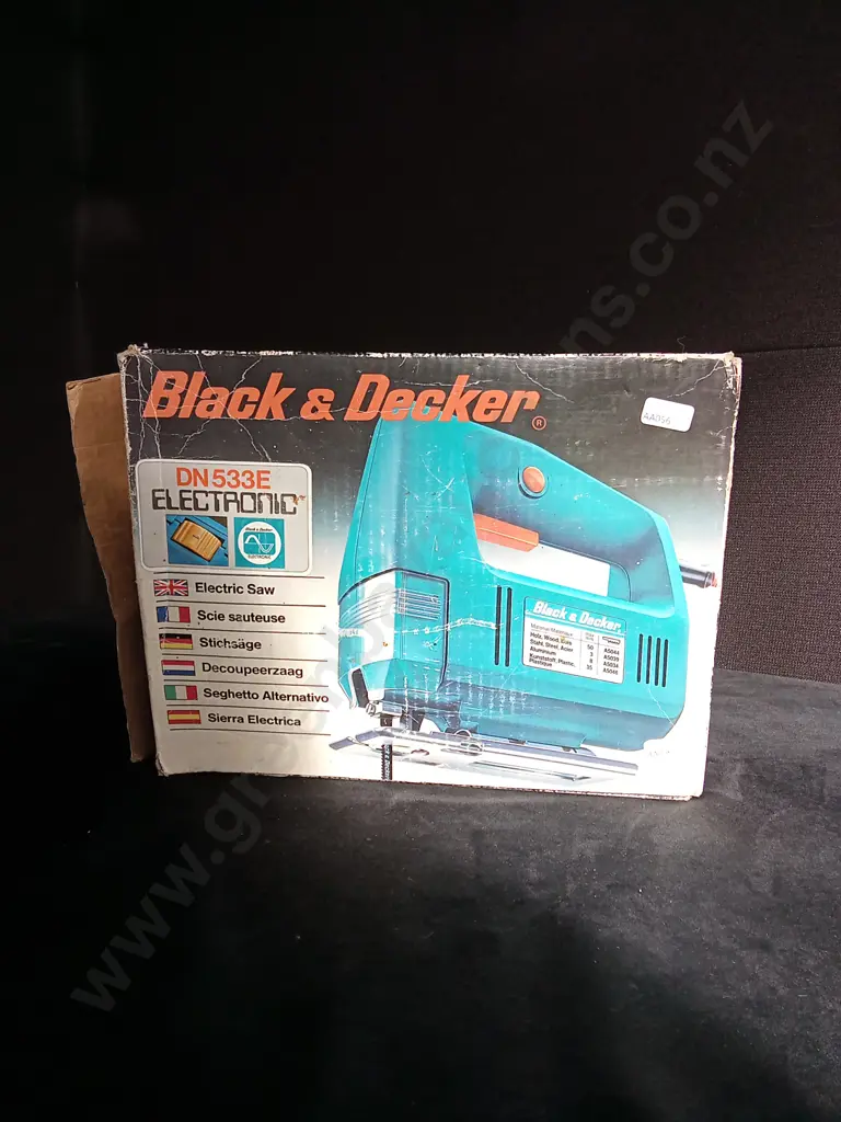 BLACK & DECKER DN 533E ELECTRONIC JIGSAW WORKING Image 1++